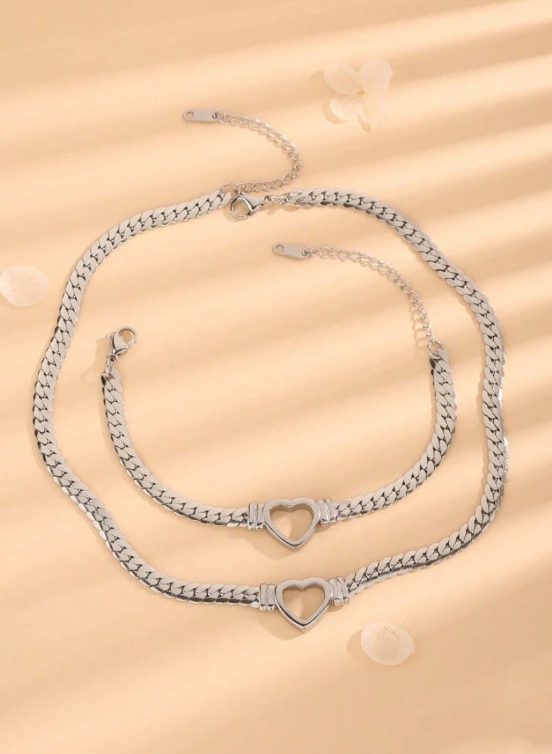 Stainless Steel Women's Necklace and Bracelets Accessories Set - Image 3
